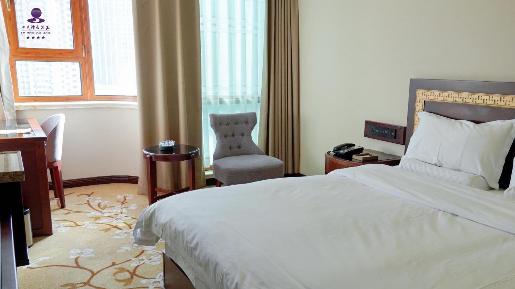 Sun Moon Lake Hotel Dalian Exterior photo