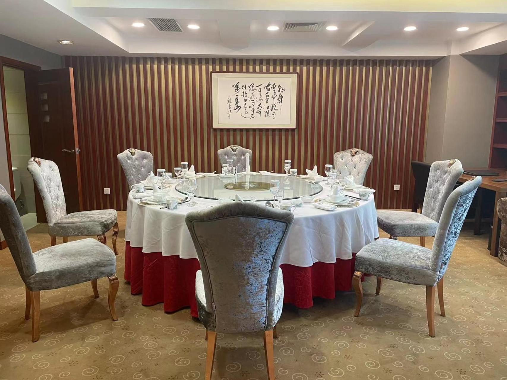 Sun Moon Lake Hotel Dalian Exterior photo