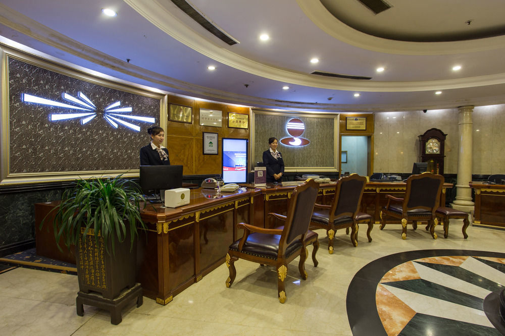 Sun Moon Lake Hotel Dalian Exterior photo